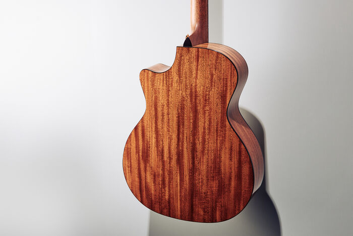 09112024-TAYLOR-ENV-LEGACY COLLECTION-514-Back.jpg